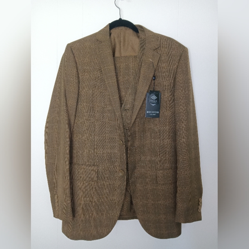 Men's Bocaccio Brown 3 piece suit Jacket 38r Pants 32 waste. Can